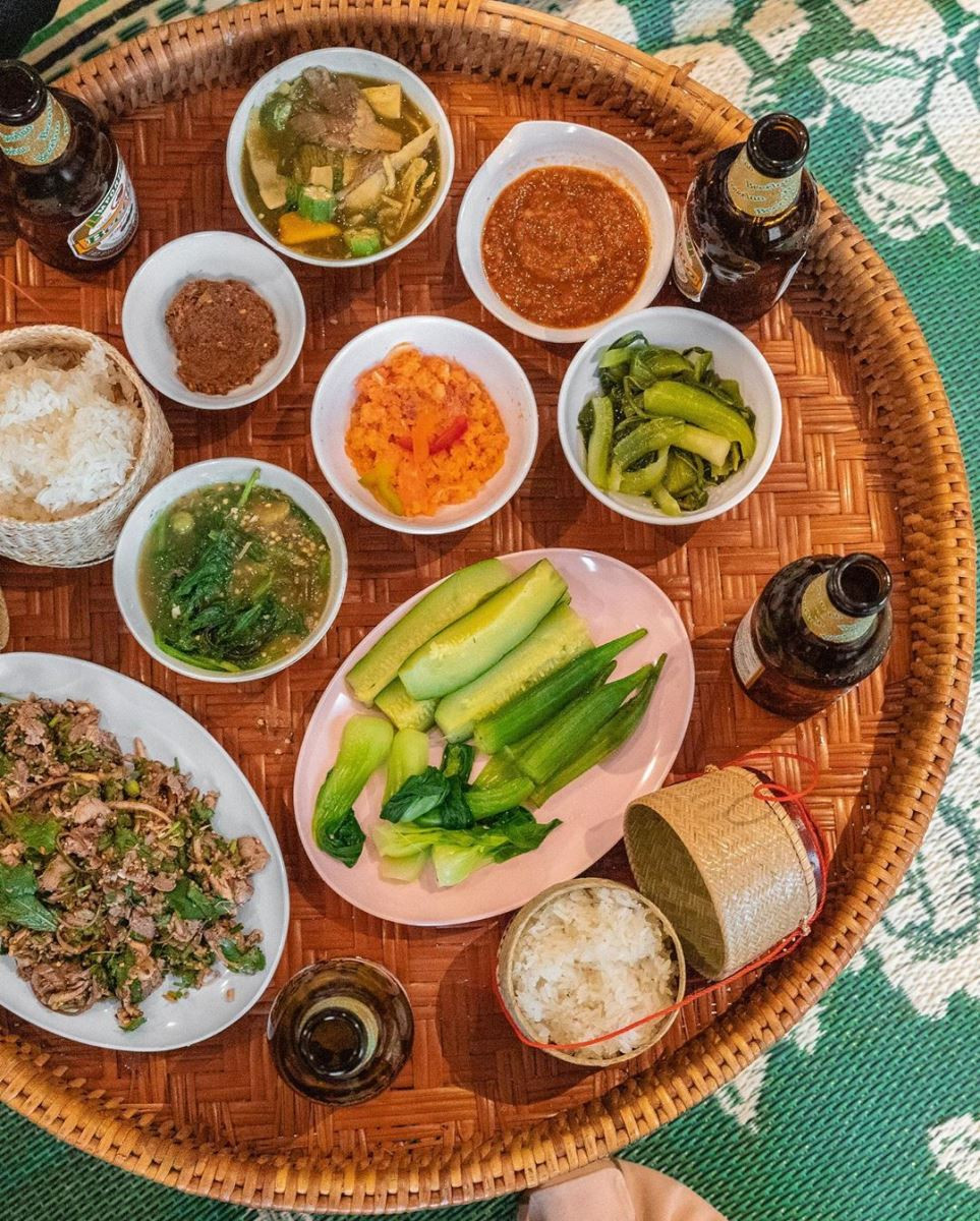 Ẩm thực Lào, Tour Lào giá rẻ, Tour Lào trọn gói.